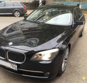 BMW 740Li